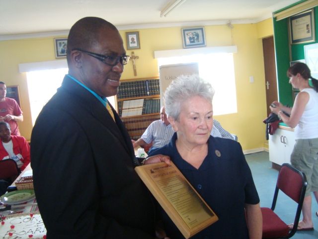 Sr Ethel is awarded a CERTIFICATE OF HONOUR by Port Elizabeth Mayor